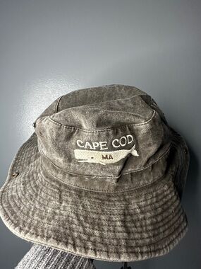 Royal resortwear Hat Cape Cod MA bucket hat gray beach vacation fishing boating